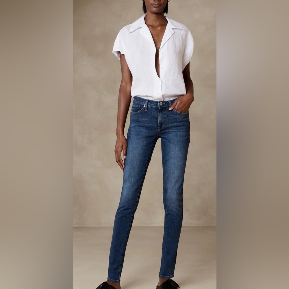 Banana Republic Skinny Mid-rise ankle Jeans Size 28 in indigo